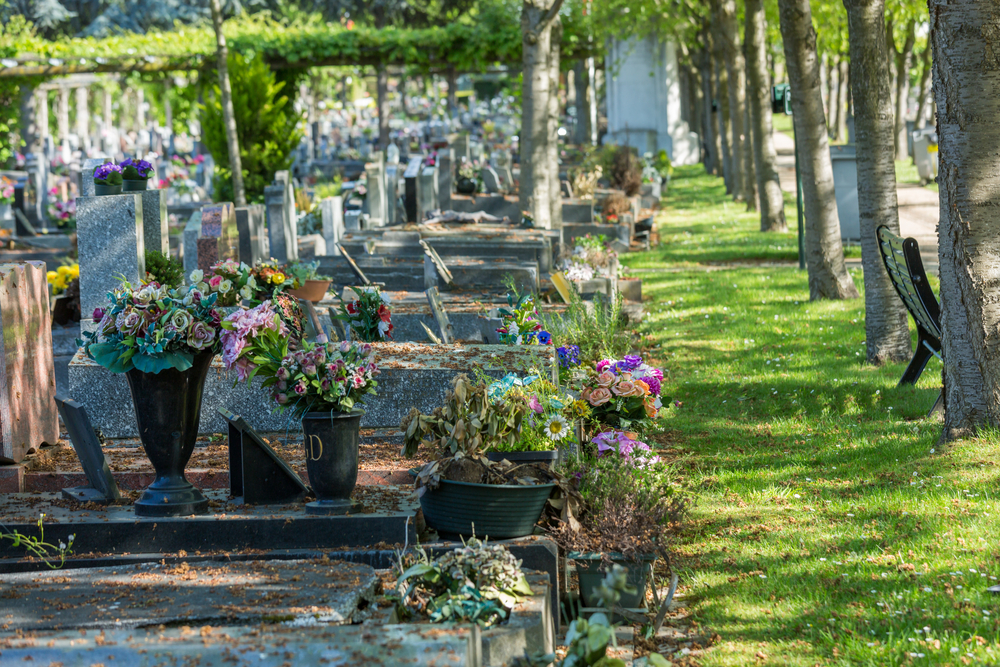 Comment fonctionne une concession au cimetière ?